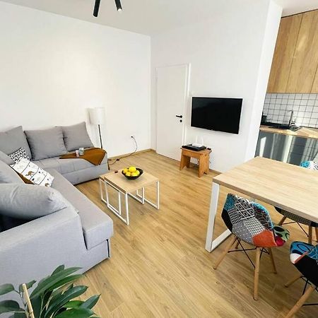 Millennium Bridge Cozy Apartment Top Location Подгорица Экстерьер фото
